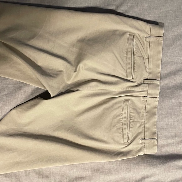 Everlane chino khaki pants - Picture 3 of 3